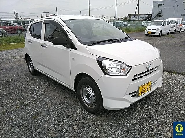 Daihatsu Mira e:S LA360S 2021